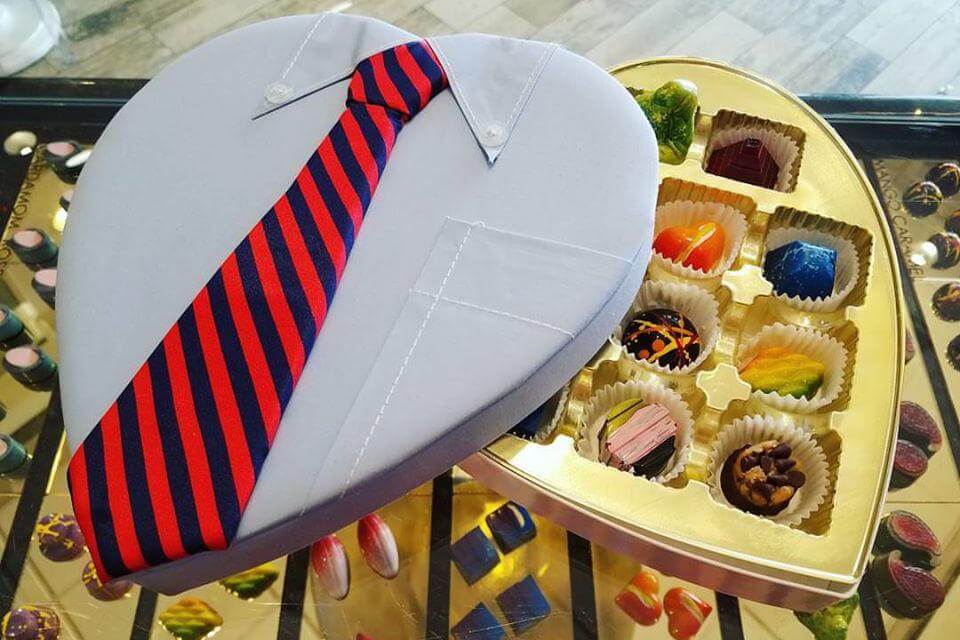 Dad's Delight Father's Day Chocolate Delivery to Sweeten His Day