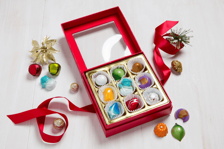 Chocolate Gift Boxes for Family and Corporate to Maintain Good Relationships and a Lasting Impact