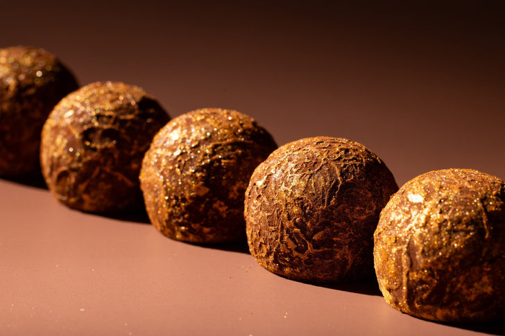 What Type of Chocolate Does Mom Love Most: Dark, Milk, or Artisan Bars?