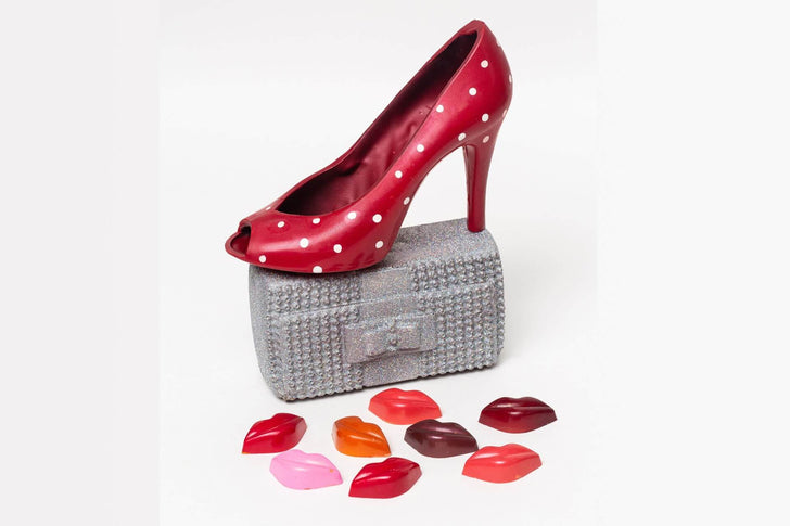 Unveiling the Allure of Chocolate High Heels and Strawberries for Indulgent Dessert Lovers