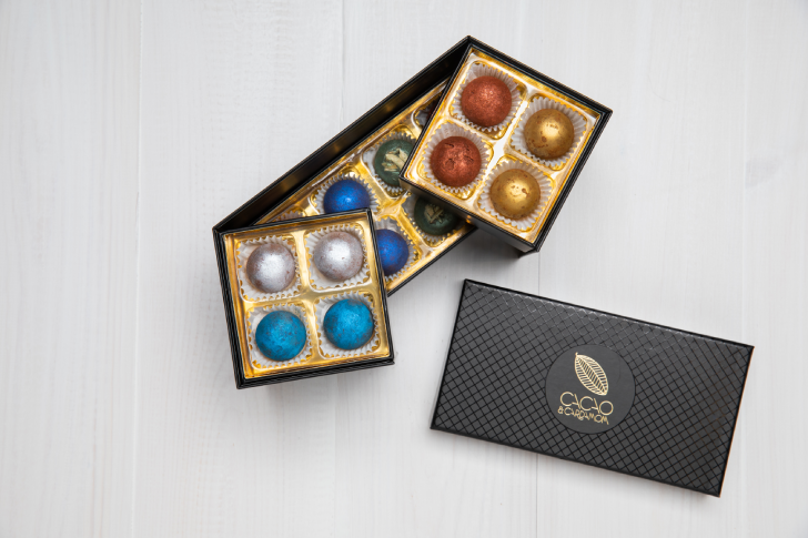 Indulgent Delights: Handcrafted Christmas Chocolate Truffle Collection