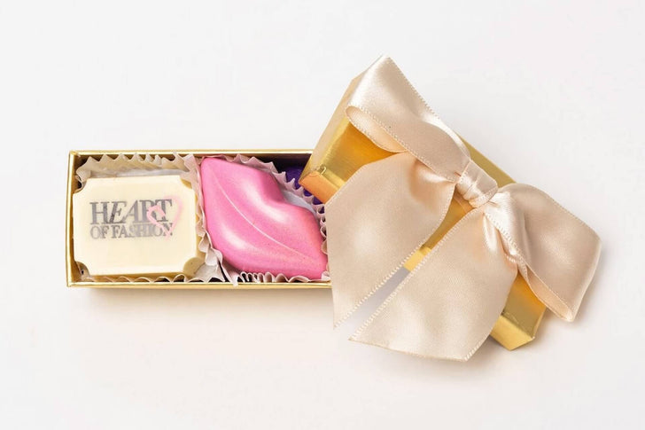 Looking for the Business Gifts for your stakeholders? Handmade Chocolate is the best option