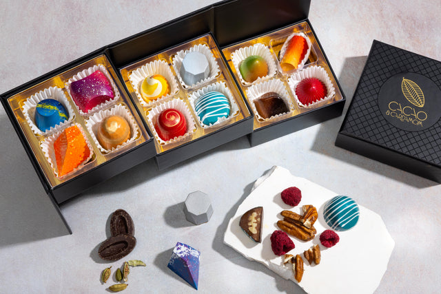 Three Tier Dozen, Classic