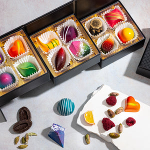 Three Tier Dozen, Signature Collection