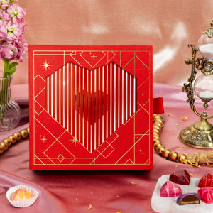 Beating Heart Gift Box, 12 piece box
