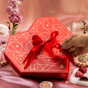 Written in the Stars Gift Box,  18 piece