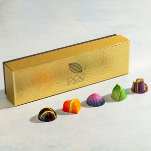 The Petite Gold Sampler Signature