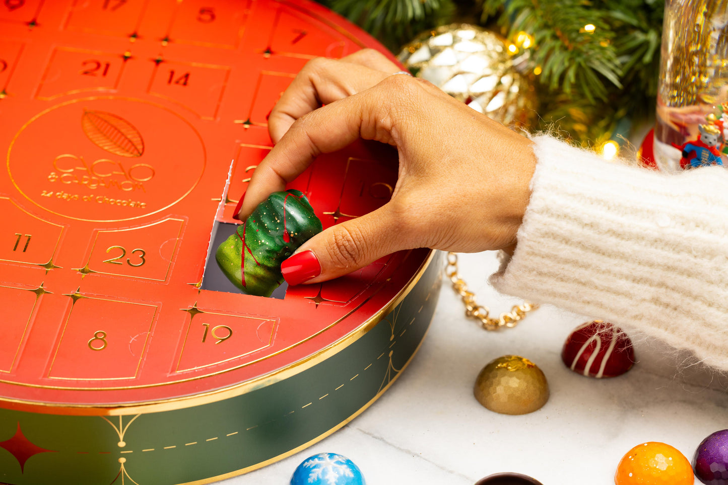 2025 Holiday Chocolate Wreath Advent Calendar