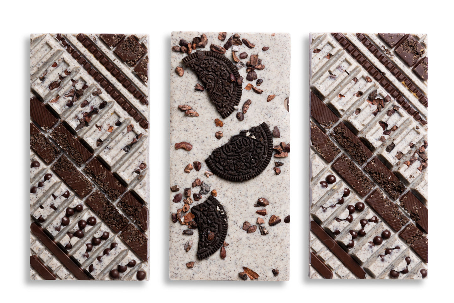 Cookies & Cream Artisan Bar elegantly presented for gourmet gifting.