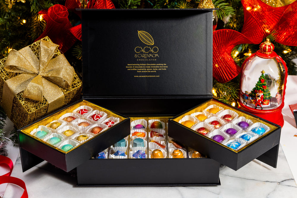 The Holiday Treasure Box, 48 piece