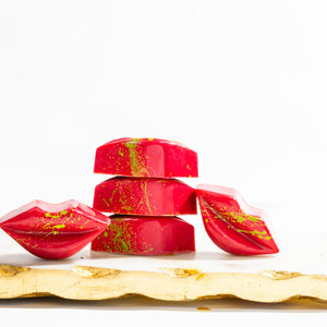 Dubai Knafeh Pistachio Artisan chocolate Kisses 