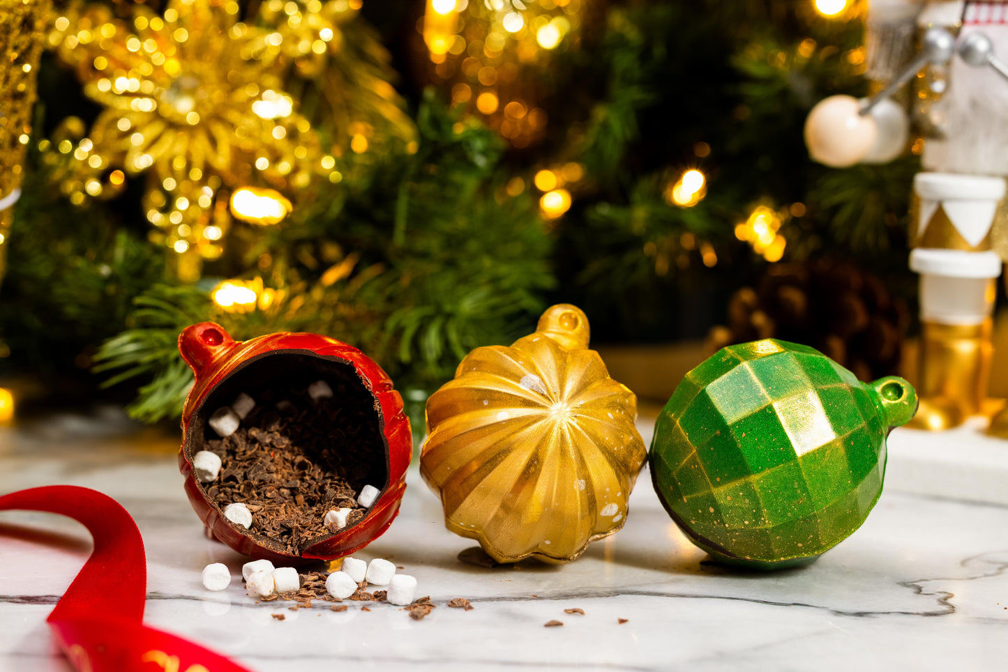 Ornament Hot Chocolate Bomb, Single