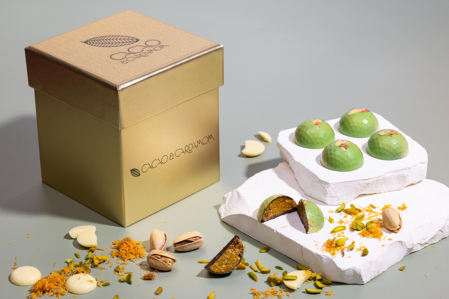 Dubai Pistachio Kanfeh Chocolate Gift Box