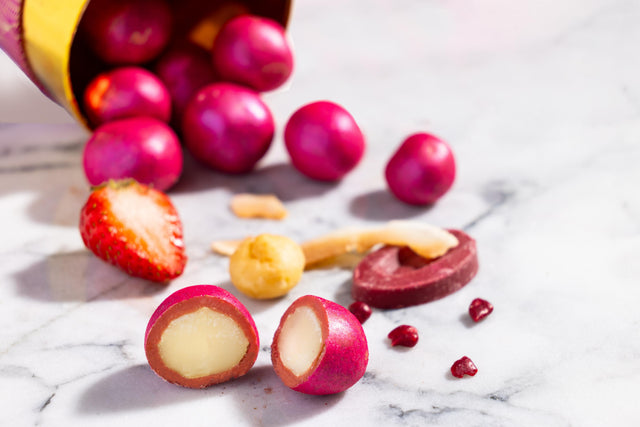 Strawberry Macadamia Dragees