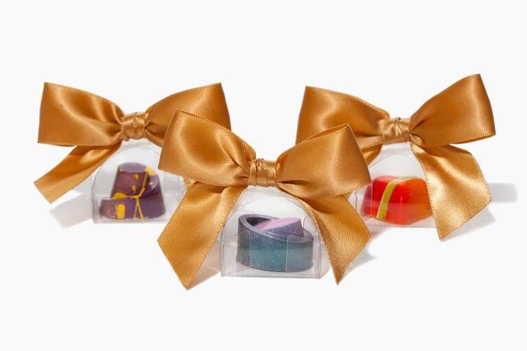 one piece artisan chocolate bonbons