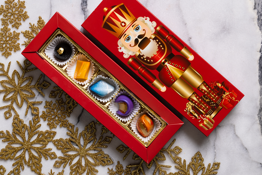 Petite Nutcracker, 5 piece Cacao & Cardamom Chocolatier