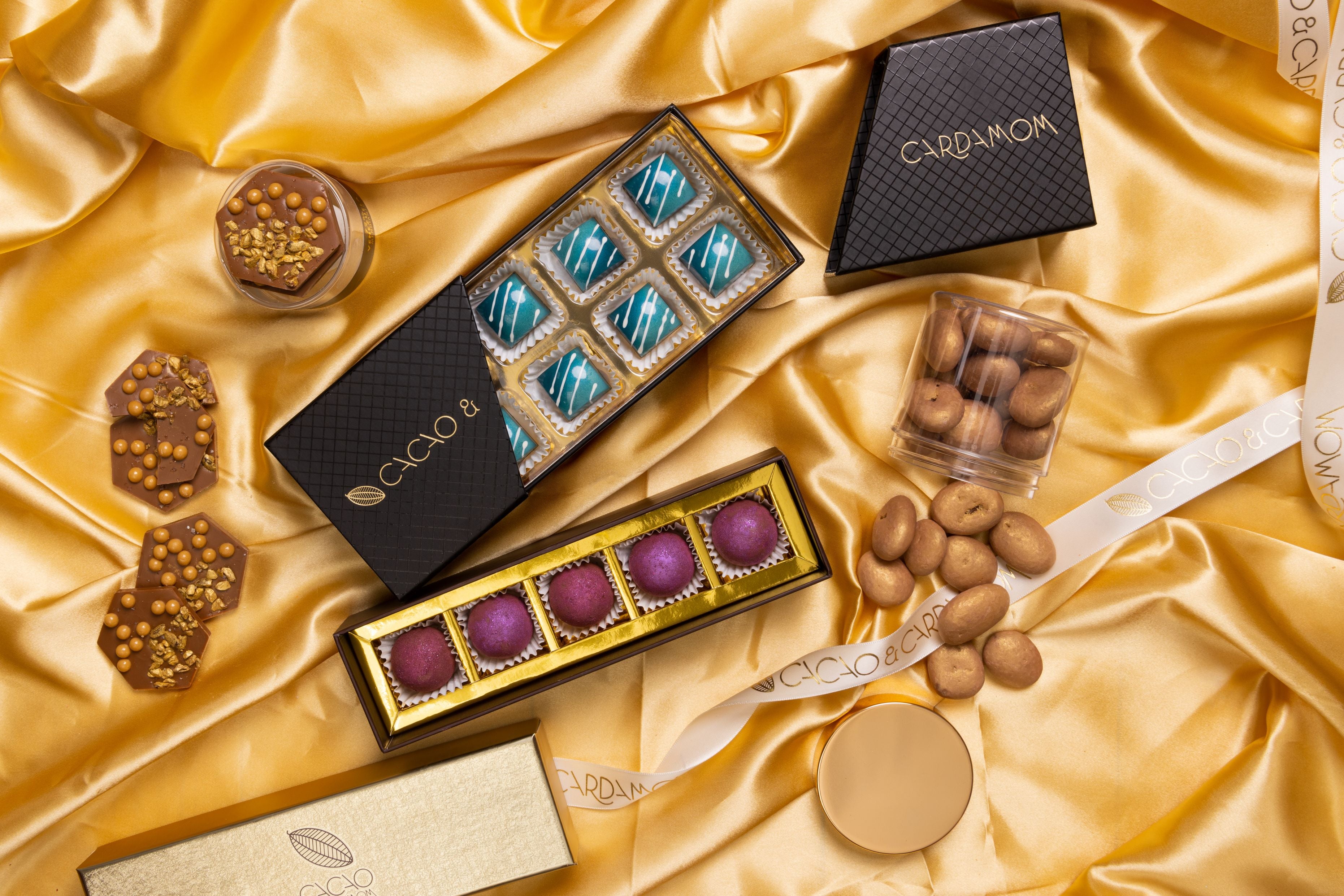 Caramel Chocolate Gift Basket – Premium Caramel Lovers Treats